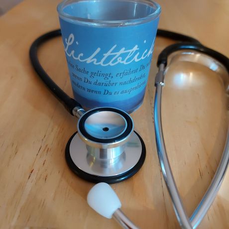 Helke Schlüter und Vera Wilkens von Lichtblick Ambulanter Pflegedienst in Toppenstedt 